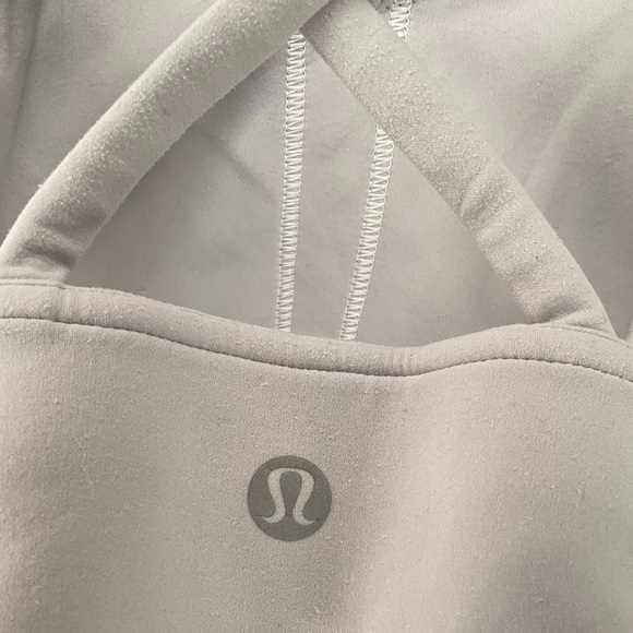 Lululemon In Alignment Longline Bra Light Support, B/C Cup Ocean Air - Picture 6 of 7